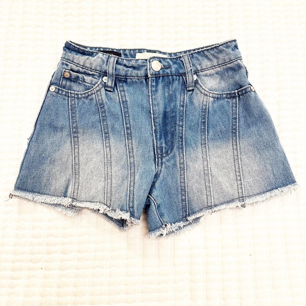 Habitual Girl Mid Rise Shorts sz 7/8 Habitual Pintuck Jean Shorts Denim Shorts
